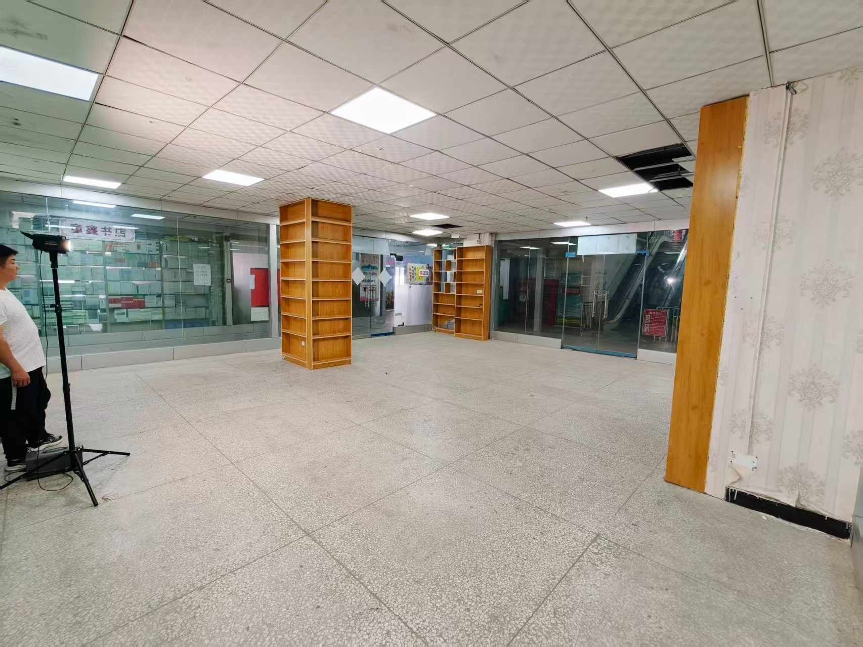 中州中路辅路入驻AI产业园，共享数字经济新机遇